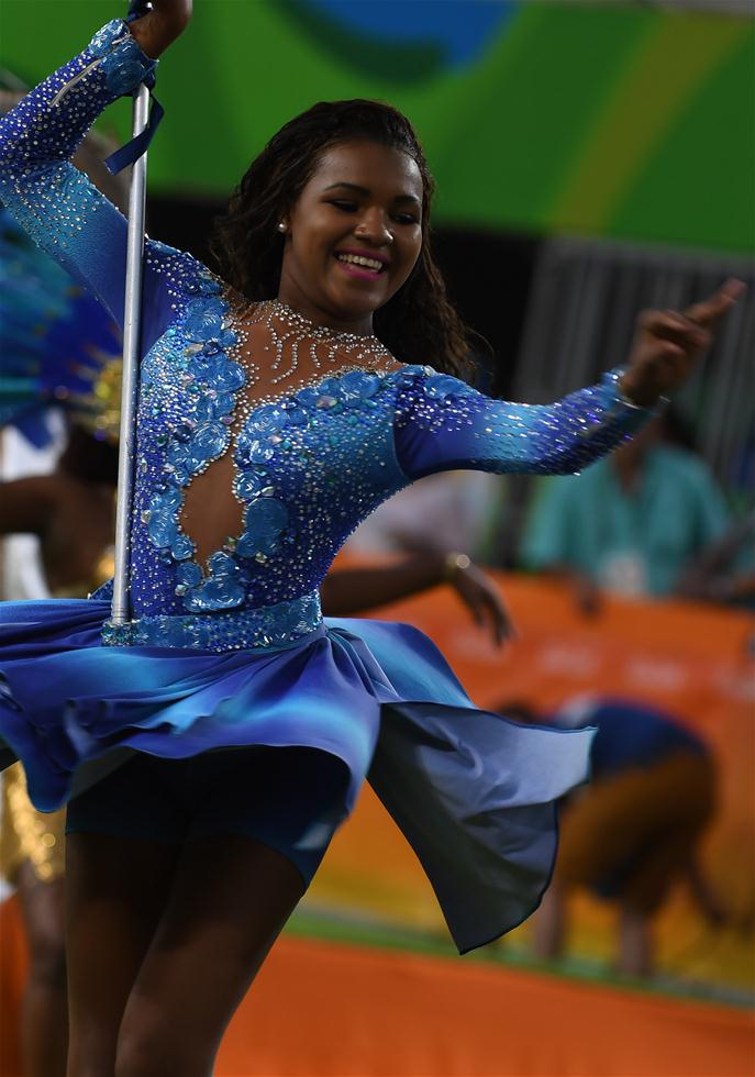 FPX带队取胜！，费德勒重要时刻晋级下一阶段赛场气氛高涨(fpx瓦罗兰特分部夺冠)-开云移动端